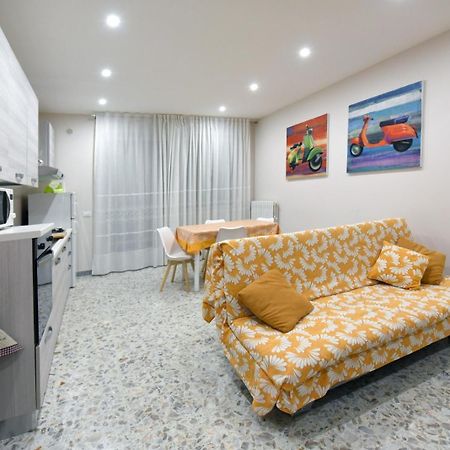 Casa Di Mamma Bed & Breakfast Гаета Екстериор снимка